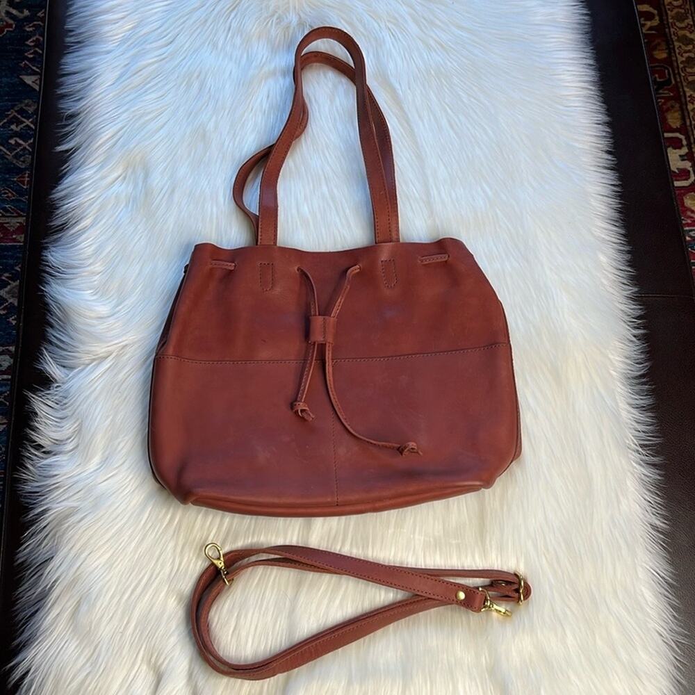 Parker Clay Emma Bucket Bag - Picture 2 of 13